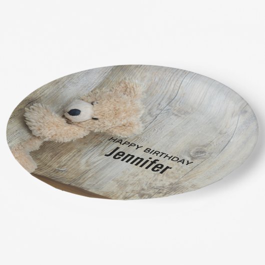 Cute Stuffed Beer Rustic Wooden Backdrop Birthday Papieren Bordje (Gekanteld)