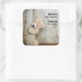 Cute Stuffed Beer Rustic Wooden Wall Birthday Vierkante Sticker (Tas)