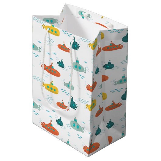 Cute Submarine Nautical Deep Sea Fish Pattern Medium Cadeauzakje (Voorkant Gekanteld)