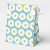 Cute Summer Daisies Pattern on Blue Bedankdoosjes (Achterkant)