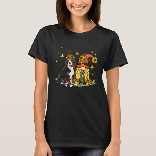 Cute Sunflowers Gnome With Greater Swiss Mountain  T-shirt (Voorkant)