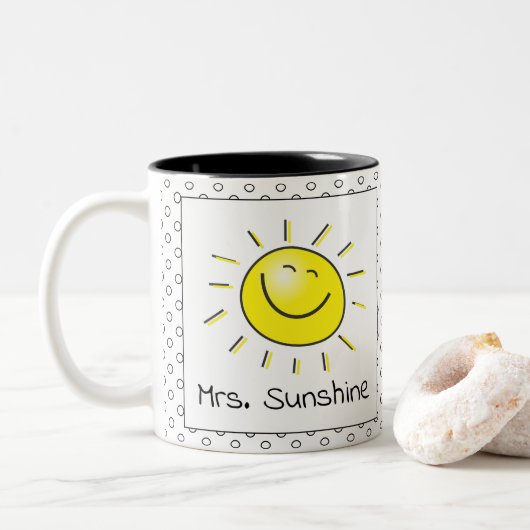 Cute Sunshine Smile Face Teacher Name Tweekleurige Koffiemok (Met donut)