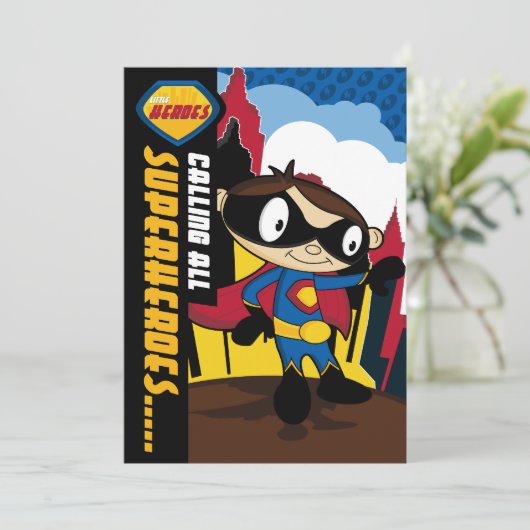 Cute Superheld Boy Party Invite Kaart (Staand voorkant)