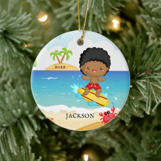 Cute Surfer Boy persoonlijke kerstmis Keramisch Ornament (Boom)