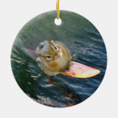 Cute Surfing Chipmunk Keramisch Ornament (Achterkant)