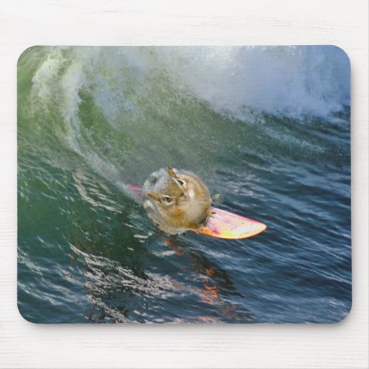 Cute Surfing Chipmunk Muismat (Voorkant)