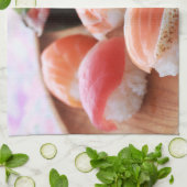 Cute Sushi Bites on Wooden Plate Theedoek (Gevouwen)