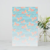 Cute Swimming Goldfish & Water Pattern Briefpapier (Staand voorkant)