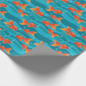 Cute Swimming Goldfish & Water Pattern Cadeaupapier (Hoek)