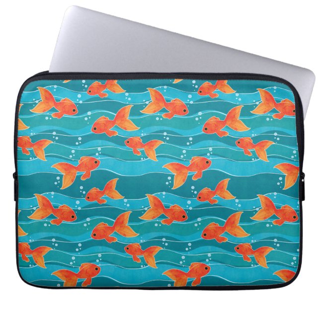Cute Swimming Goldfish & Water Pattern Laptop Sleeve (Voorkant)