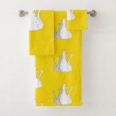 Cute Tabby Cats Pattern Yellow Bad Handdoek (Insitu)