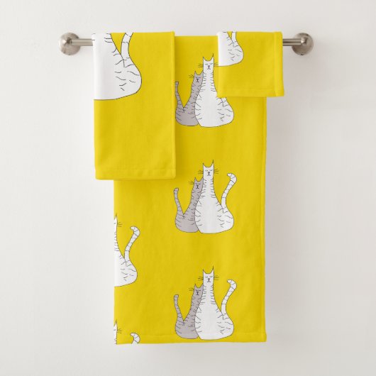 Cute Tabby Cats Pattern Yellow Bad Handdoek (Insitu)