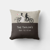 Cute Tandem Bike Bride and Groom Wedding Kussen (Voorkant)