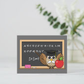 Cute Teacher Owl met Apple Cartoon Feestdagenkaart (Staand voorkant)