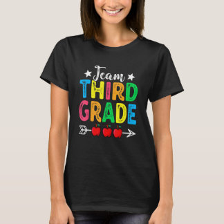 Cute Team Third Grade Teachers Students Back To Sc T-shirt