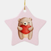 Cute Teddy Bear die een rood hart draagt Keramisch Ornament (Voorkant)