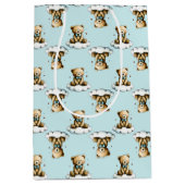 Cute Teddy Bear on a Cloud Blue Bow Tie Medium Cadeauzakje (Voorkant)
