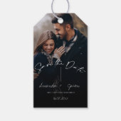 Cute Text Overlay Two Photo Wedde Save the Date Cadeaulabel (Voorkant)