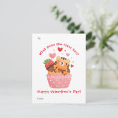 Cute Tiger in Cupcake Aangepaste Kinder Valentijns Feestdagenkaart (Staand voorkant)