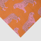 Cute Tiger Pattern in Vibrant Pink and Oranje Tissuepapier (Detail)