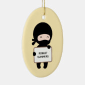 Cute Tiny Ninja Holding Sign. Aangepast naam Geel Keramisch Ornament (Rechts)