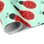 Cute Tiny Red Black Ladybug patroon Cadeaupapier (Rol Hoek)