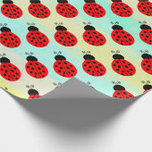 Cute Tiny Red Black Ladybug patroon Cadeaupapier (Hoek)