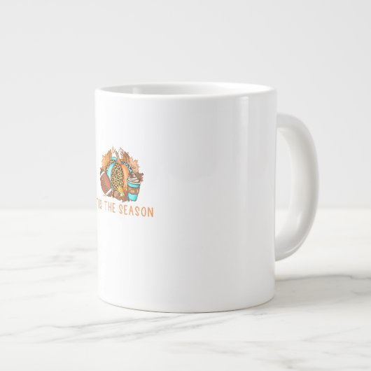 Cute Tis The Season Pumpkin Spice Latte Fall Footb Grote Koffiekop (Voorkant rechts)