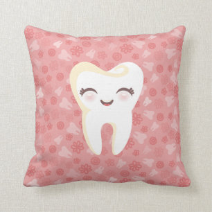 Cute Tooth - Roze decoratieve Sierkussen