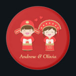 Cute Traditional Chinese Couple Wedding Magneet<br><div class="desc">Design wordt geleverd met een cartoon van een schattige jongen en een meisje gekleed in een traditioneel helder rood en goud Chinees bruidebruin en bruidekostuums compleet met hoofdstukjes. Rood is een veelbelovende kleur in de Chinese cultuur. Merk op dat het goud naar hier verwijst een dichte gelijke van de kleur...</div>
