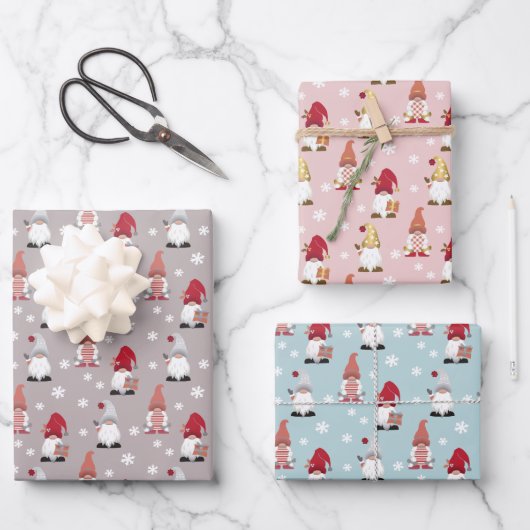 Cute Trendy Gnomes Gray Pink Red Blue Inpakpapier Vel (Voorkant)