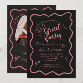 Cute Trendy Pink Wavy Border Graduation Invitation Aankondiging