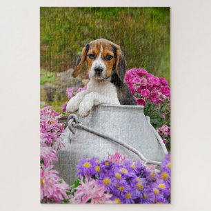 Cute Tricolor Beagle Dog Puppy in Churn - Jigzaag Legpuzzel