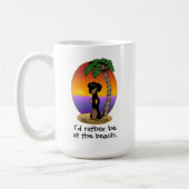 Cute Tropical Island Beach Dachshund (zwart & tan) Koffiemok (Links)