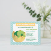 Cute Turtle In Egg Baby Shower Uitnodigingen (Staand voorkant)