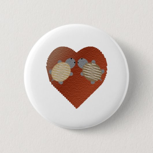 Cute Turtles met een achtergrond van het hart Ronde Button 5,7 Cm (Voorkant)