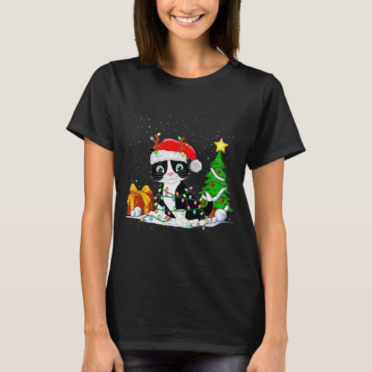 Cute Tuxedo Cat Kerstman Kerstboom Lichtjes Xmas T T-shirt (Voorkant)