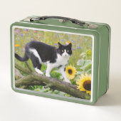 Cute tuxedo cat op een boomtak met zonnebloemen - (Achterkant)