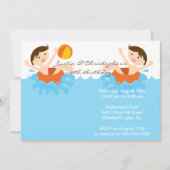 CUTE Twin Boys Pool Party of Birthday Invitation Kaart (Voorkant)