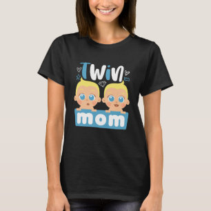Cute Twin Mama of Baby Boys Cool Mama Moederdag T-shirt