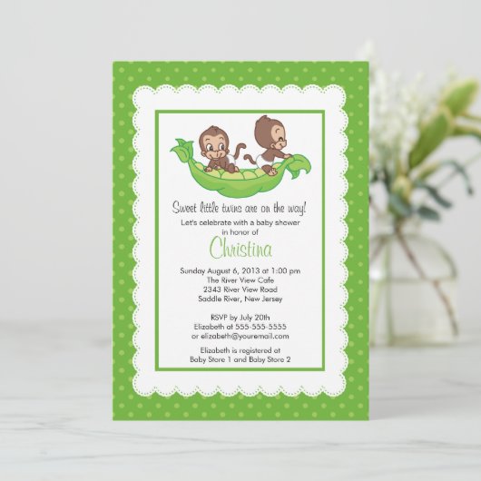 Cute Twin Monkeys Pea Pod Baby Shower Invitaties Kaart (Staand voorkant)