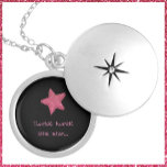 Cute Twinkle Little Star Black en Pink Locket Ketting<br><div class="desc">Schattig ontwerp met TWINKLE TWINKELE KLEINE STAR,  voorzien van een roze glitterster.</div>