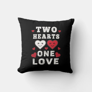 Cute Two Hearts One Love Birthday Valentijnsdag Kussen