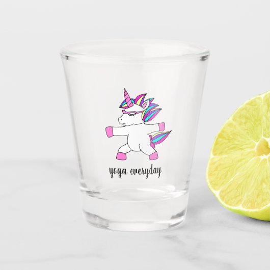 Cute unicorn die yoga oefent shot glas (Voorkant)