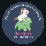Cute Unicorn Dinosaur Kids Birthday Party Favor Ronde Sticker<br><div class="desc">Kute party gunsten voor kinderen,  jongens of meisjes die van eenhoorn houden. Ideaal voor kinderen op verjaardagsfeestje,  feestvieren en dankjewel op het label. U kunt de tekst voor baby shower of andere gelegenheid en partij ook aanpassen.</div>