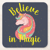 Cute Unicorn gelooft in Magic Yellow Oranje Kartonnen Onderzetters (Voorkant)