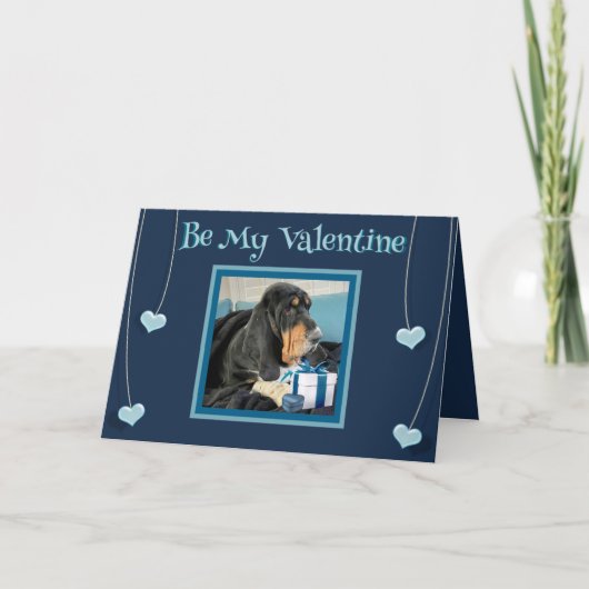 Cute Valentijn met Basset Hound & Hearts in Blue Kaart (Voorkant)