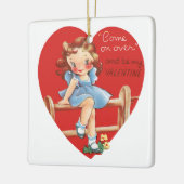  Cute Valentijnsdag, meisje op hek Keramisch Ornament (Links)