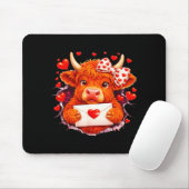Cute Valentine Highland Cow With Heart Bow Western Muismat (Met muis)