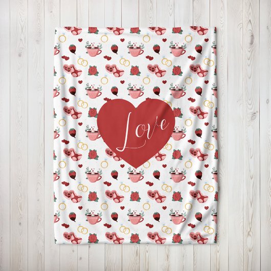 Cute Valentine`s Day Blanket With A Red Heart Fleece Deken